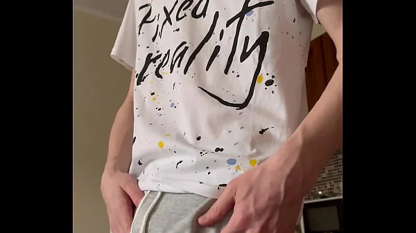 Big Cock 18yo Twink Drenches Cam