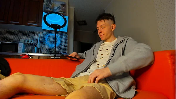 Fresh 18yo Twink Begs Camera While Cumming